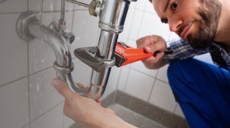 Professional same day plumber services in Pompeii, MI